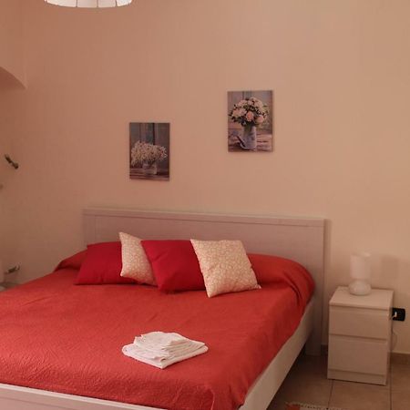 A casa di Ettore Aeroporto di Catania Fontana Rossa Esterno foto